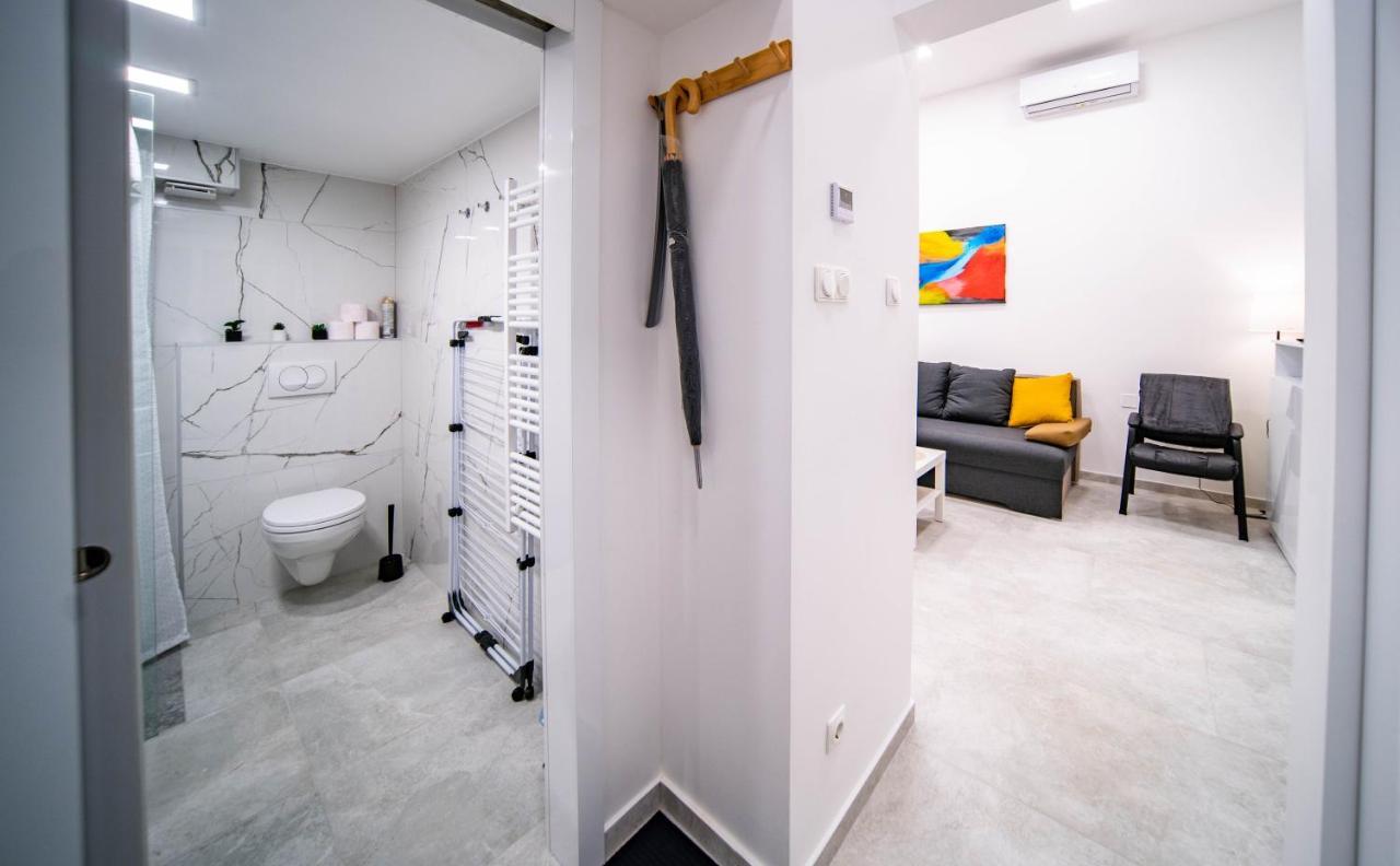 Free Parking Basilica Leo'S Home - Ac, Wi-Fi, Smart Tv Budapest Exterior photo